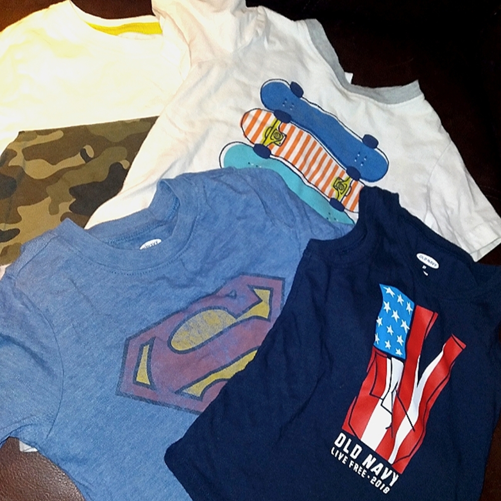 bundle of 4 boys tees
